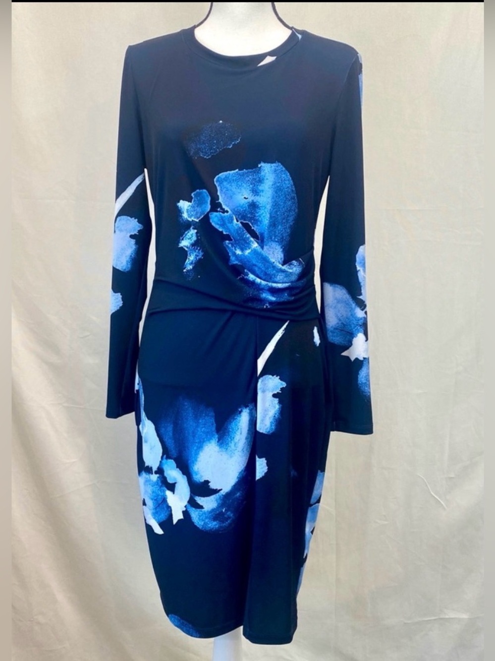 Halston 3/4 Sleeve Draped Waist Navy Blue Floral Jersey Stretch Dress size 10